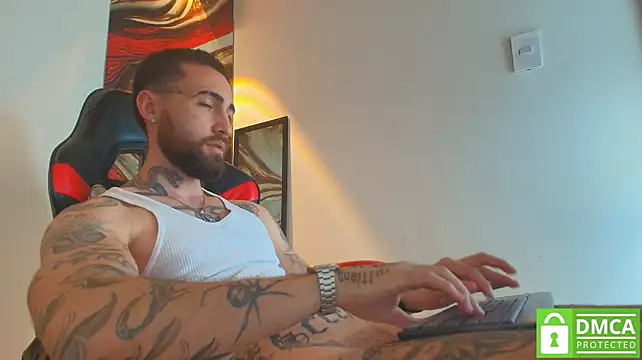 Luke_davis01 live cam on StripChat