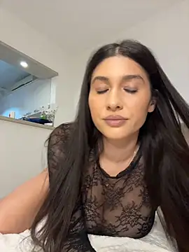 Show de webcam en vivo con IrisBlues - Juguetes Lovense interactivos disponibles