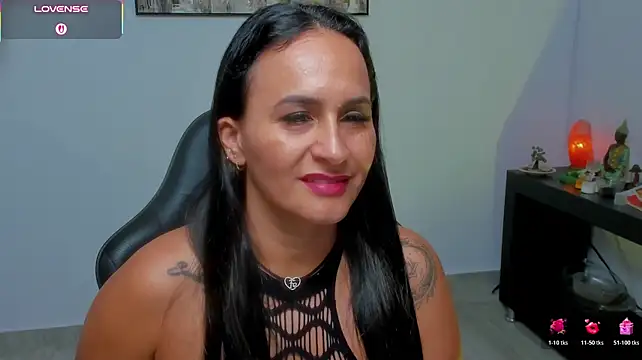 Sara_Charmy