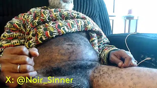 sinnernoir (M mature) - nude