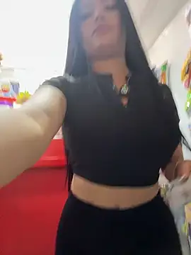 flirt chat room Sara Fun