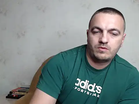 MasterTaylor live cam on StripChat