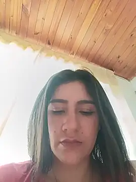 CAROLINE__07 live cam on StripChat