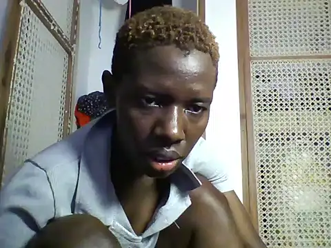 Goldy_petite