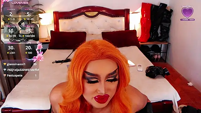 DoniaSabrina live cam on StripChat