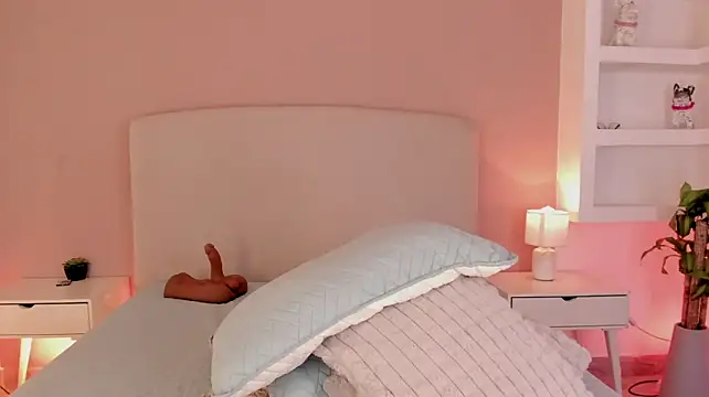 nathalynbarnes live cam on StripChat