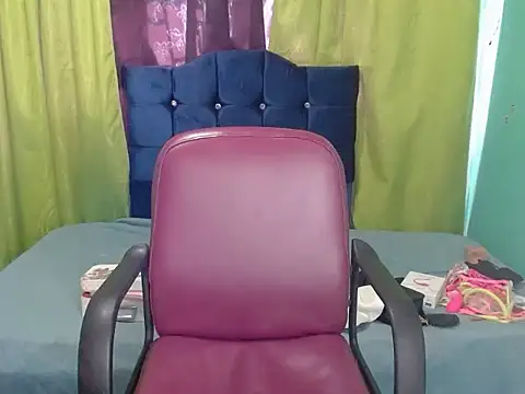 Karlotadiva1