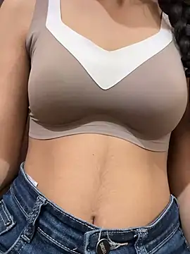 LuxeAura