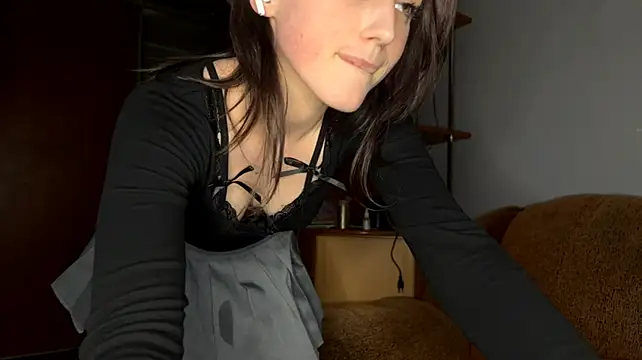 ShannanWohlers live cam on StripChat