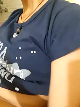 Radha_rani78 live cam on StripChat