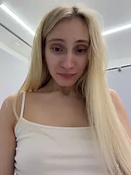 Pink_Kiss live cam on StripChat