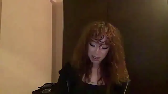 KamalaCoit live cam on StripChat