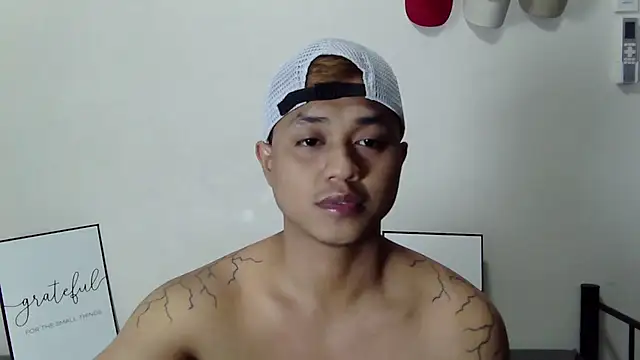 LonelyMark4u on Stripchat