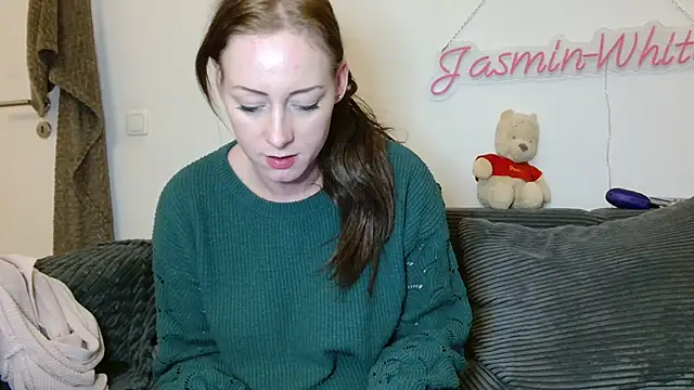 Jasmin-White
