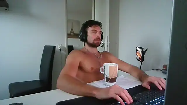 alpha-hunk