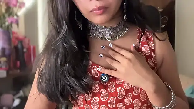 goddess_ariel (F young) - Candle Wax ON BOObs