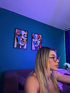 Valentina_Saint