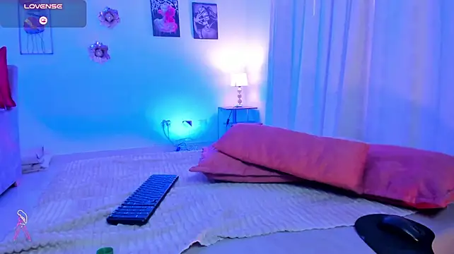 Alana-Fox_