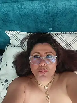 EmmaJhomson live cam on StripChat