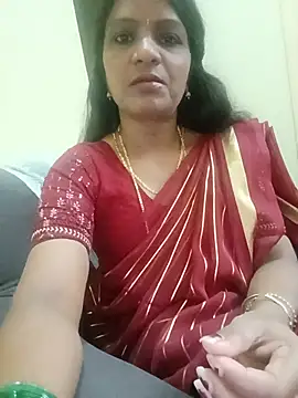 Nehaa702213 live cam on StripChat