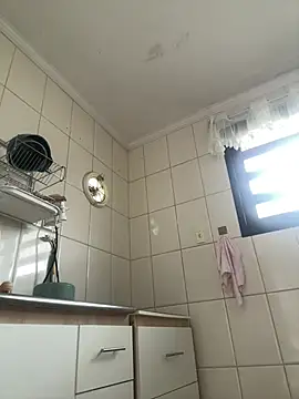 bia_sexynovaes (F milf) - Bia senta no pau e goza gostoso