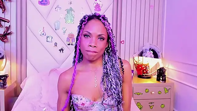 LailaDavidson