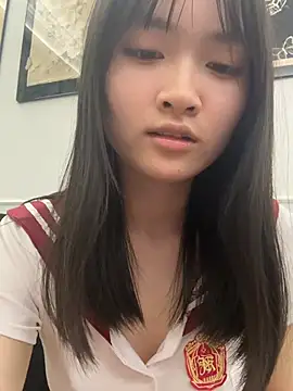 miaomiaou_ (F teen) - 🥰