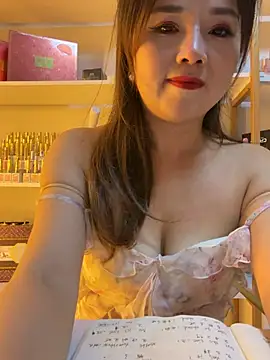 Xiaoxiao-y
