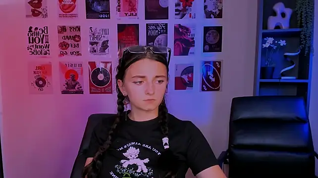 caroline_honeyy