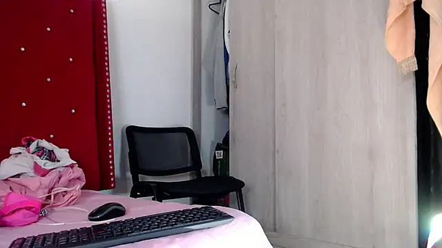 Hotchantal1
