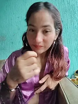 baabybel (F young) - Desnudar