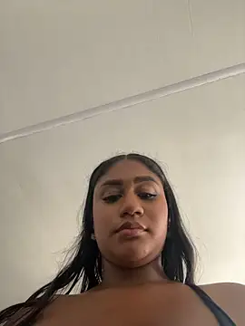 naytorres (F young) - SPREAD ASS AND RUB ASSHOLE IN PUBLIC