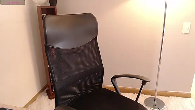 thamarajane live cam on StripChat