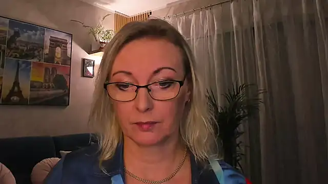 vanessa_chat