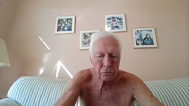 capttp (M grandpa) - dildo in ass at goal