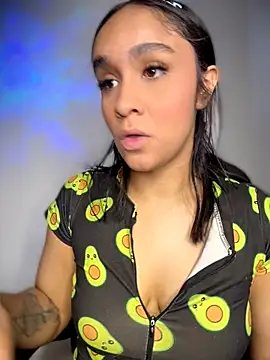 Isabella-Teen