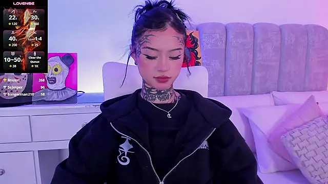 doll__bella