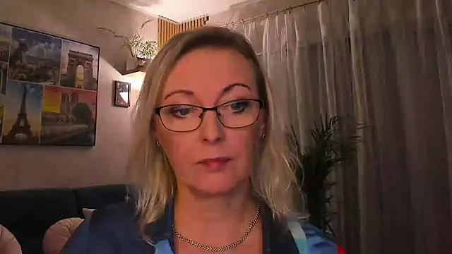 vanessa_chat