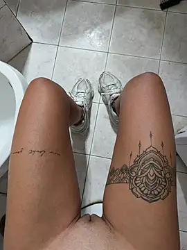 Thegirlofthemirror