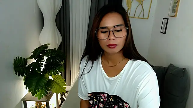 PlayWithLesley_Xx