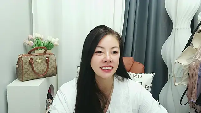 junjun556 live cam on StripChat