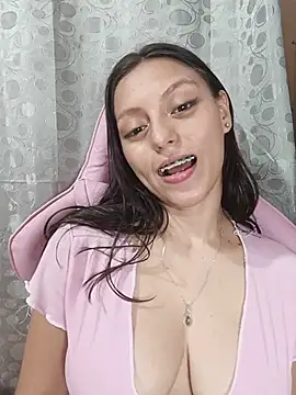 Lahila_ live cam on StripChat