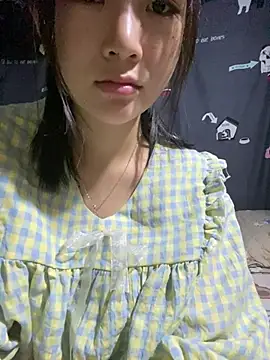 XINTAKUTEE live cam on StripChat