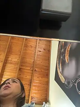 kendall_52 live cam on StripChat