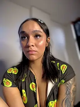 Isabella-Teen