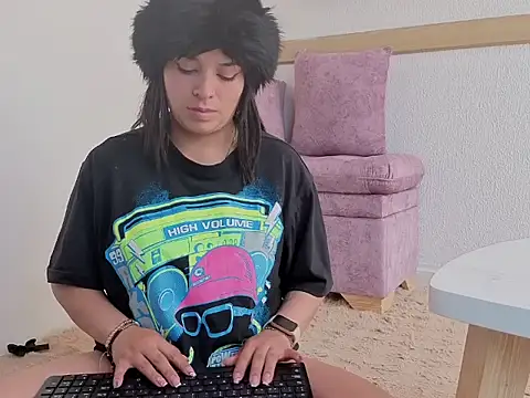 mia_lemarc