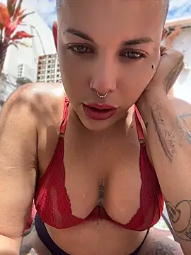Model: alicetgirlbr