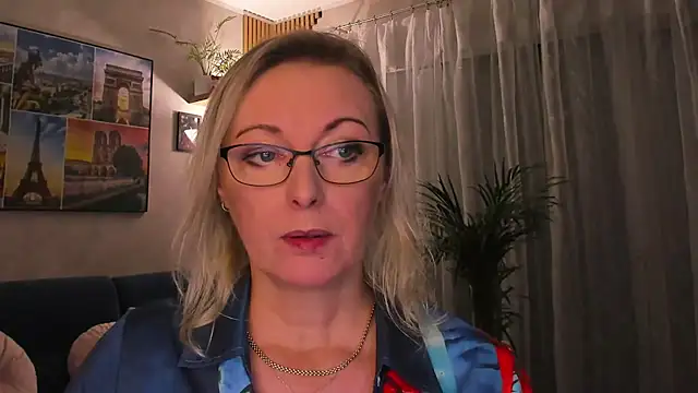 vanessa_chat live cam on StripChat