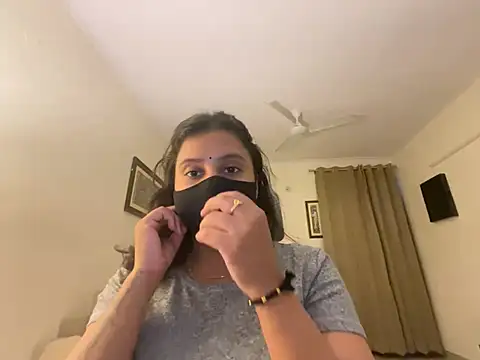 Anna_girl22 live sex cam
