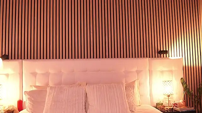 zoeylarkens live cam on StripChat